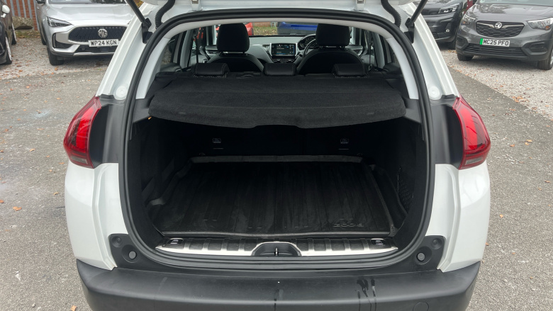 Peugeot 2008 1.2 PureTech Allure Premium 5dr [Start Stop] Petrol Estate